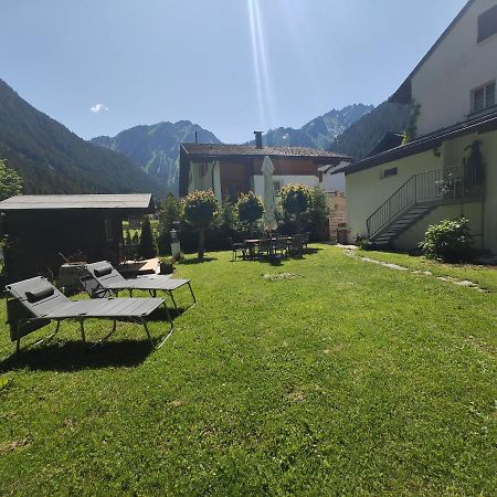 Alpenchalet Dona Partenen Εξωτερικό φωτογραφία